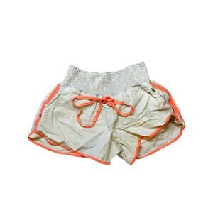 Lovetree Women’s Linen-Style Beachy Shorts Light Tan NWT Size Small